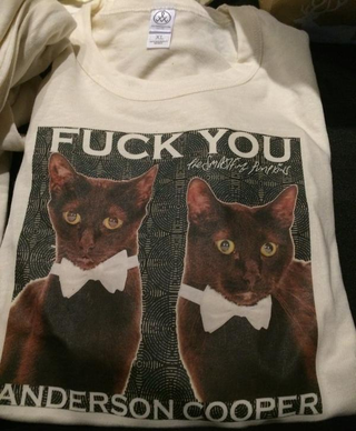 Illustration for article titled The Billy Corgan/Anderson Cooper feud has made it to the merch table